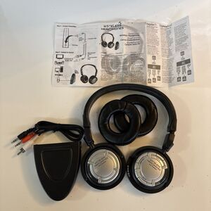 Rocketfish Digital Wireless Headphones RF-WHP01 Complete Over Ear Stereo NEW